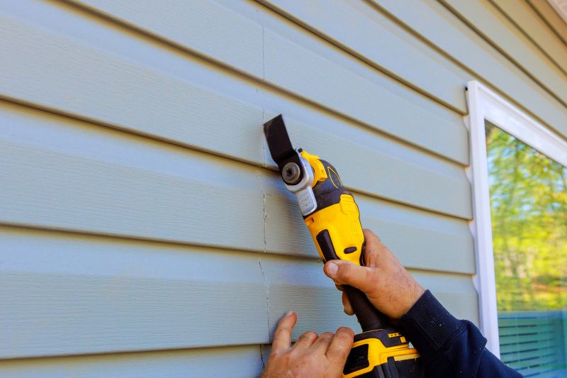 Experienced Siding Repair Technician